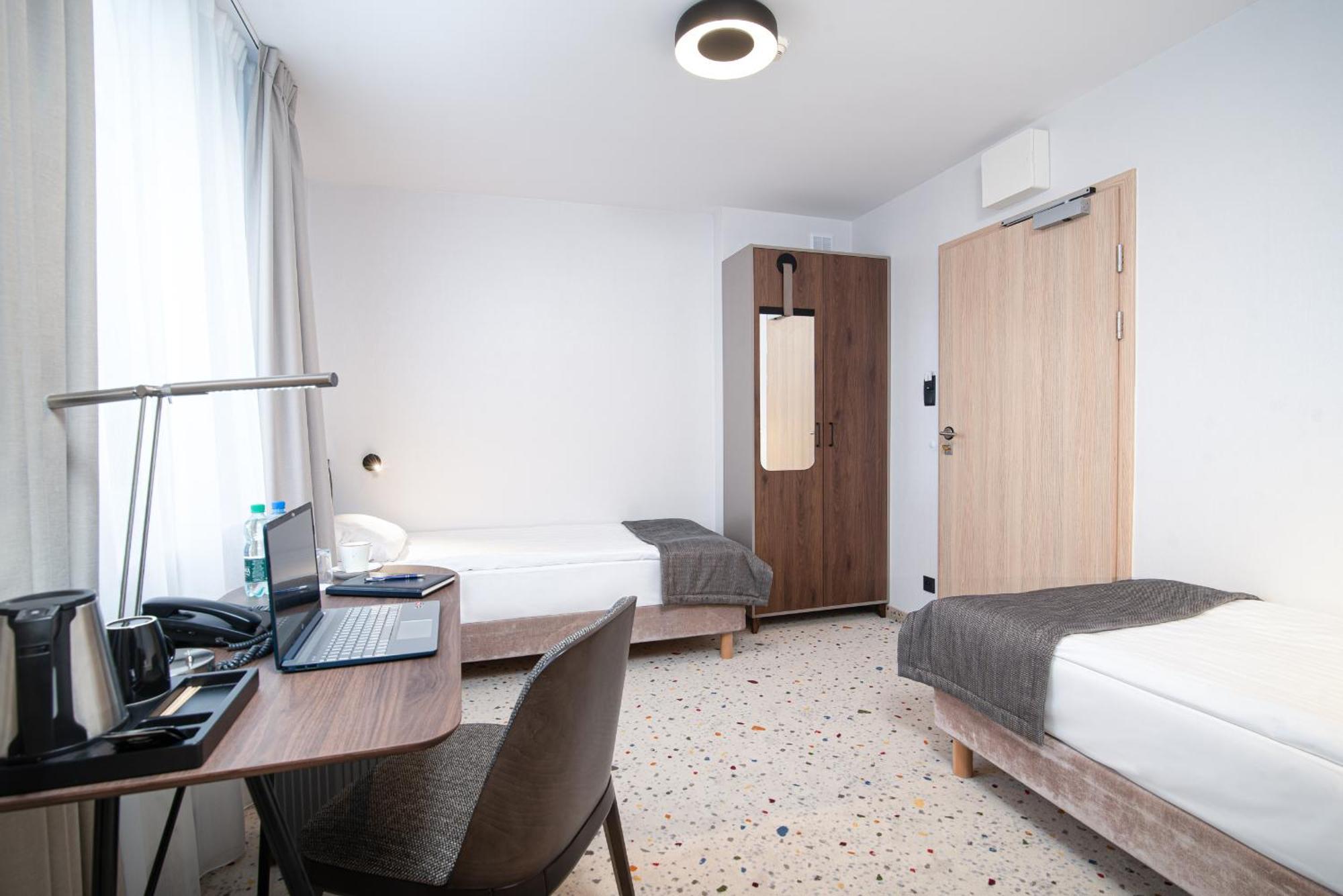Hotel Antares