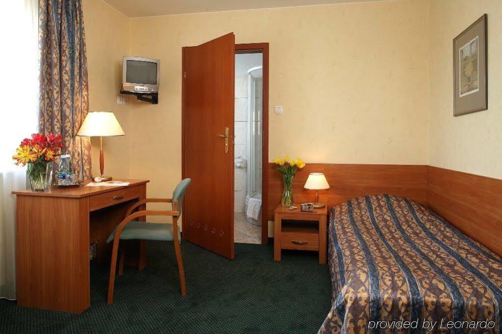 Hotel Antares 3*