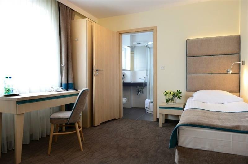 Hotel Antares 3*